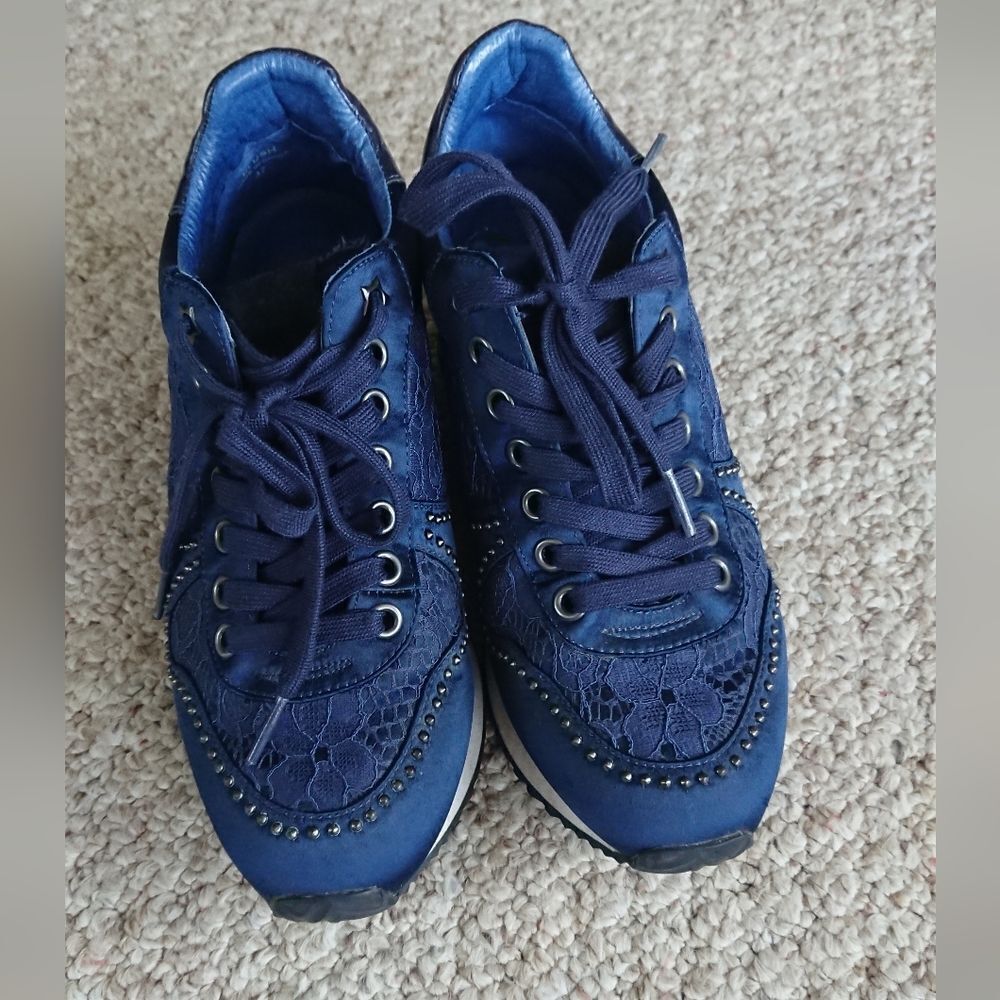 ASH blush Navy Blue Lace Sneakers size 37